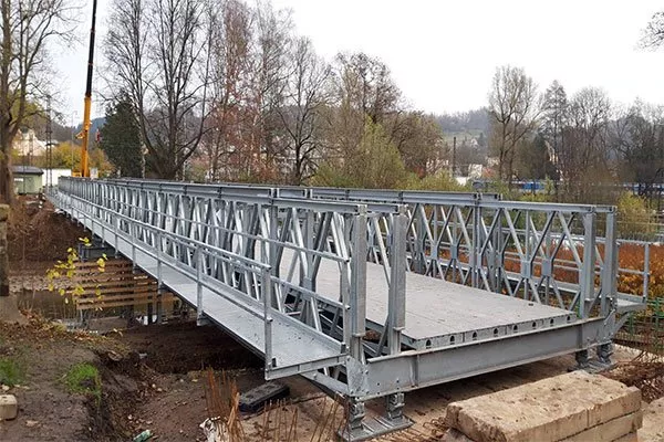 bailey-bridge