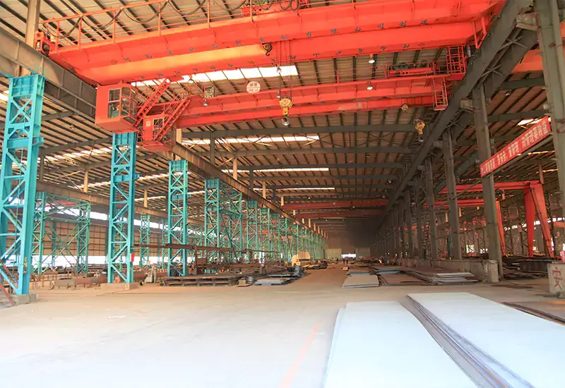 ibeehive-steel-workshop-indoor
